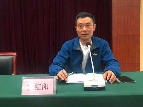 我校開(kāi)展“預(yù)防校園欺凌_共建平安學(xué)?！敝v座
